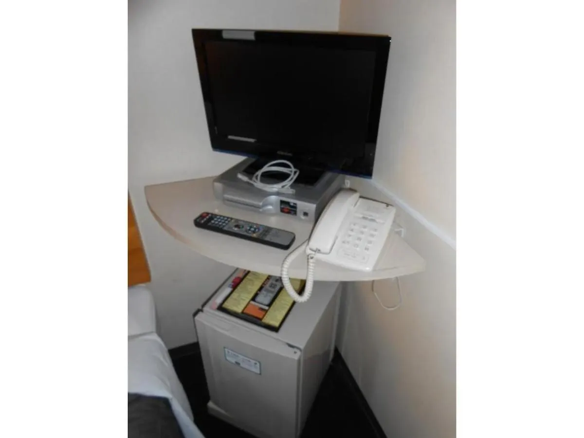 R&B Hotel Kyoto Station Hachijoguchi - Vacation Stay 40539V 0*,  Japonya